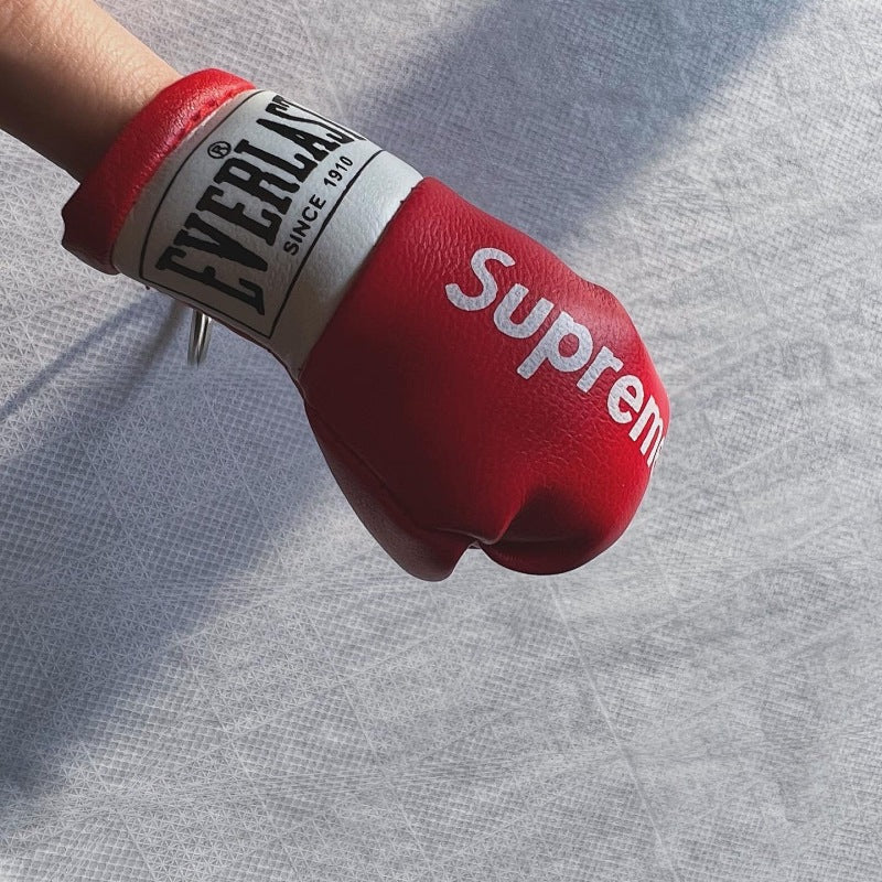 Supreme x Everlast Boxing Glove Keychain - Red/Black