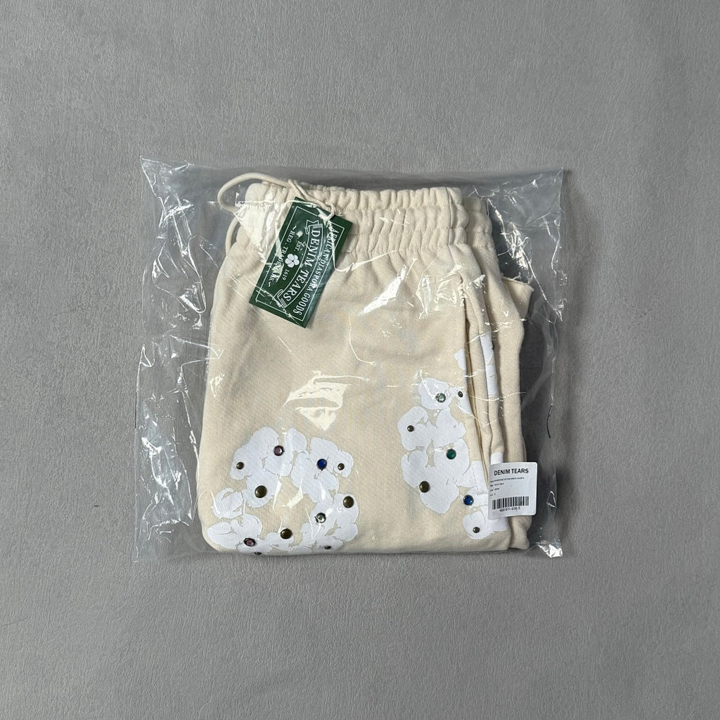 Rhinestone Cotton Wreath Shorts