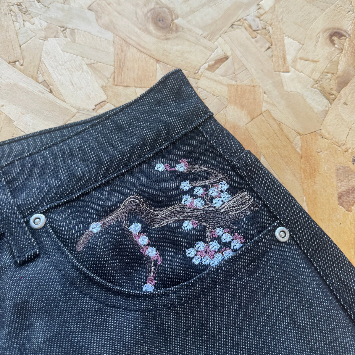 Derschutze Blossom Raw Denim - Dark Wash
