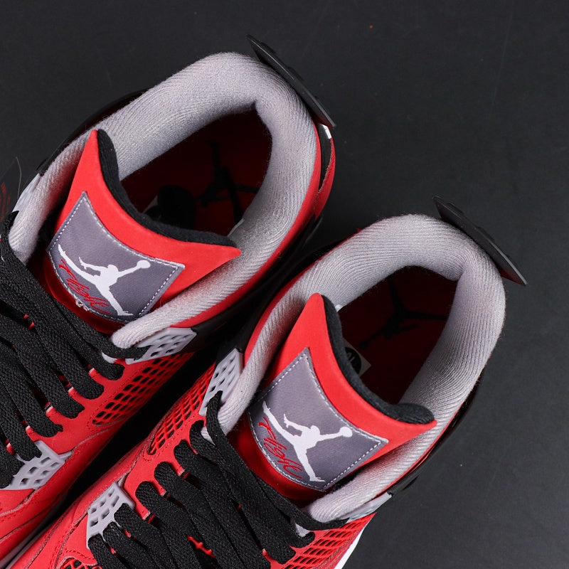 Nike Air Jordan 4 Retro - Toro Bravo