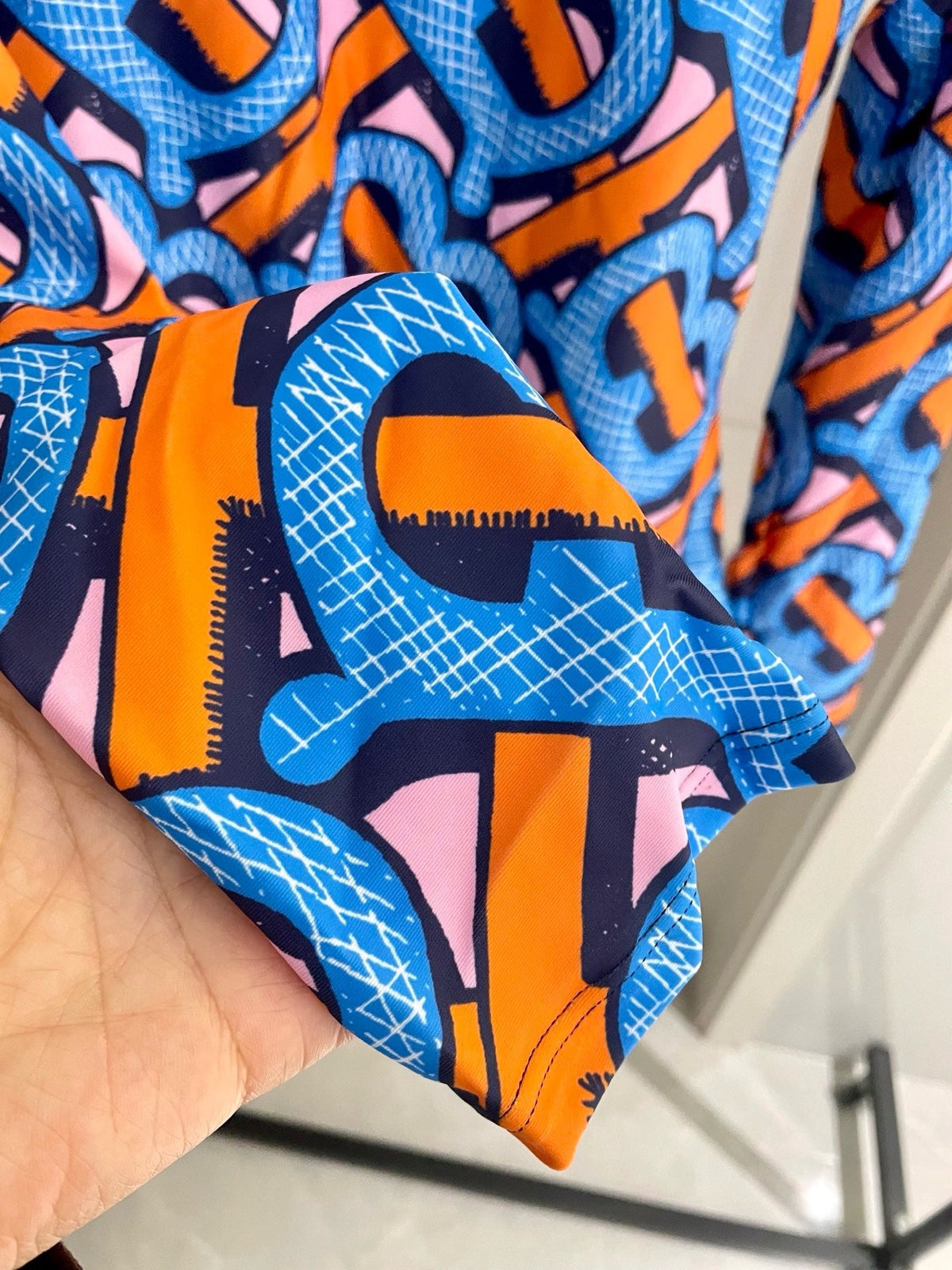Logo One Piece Set