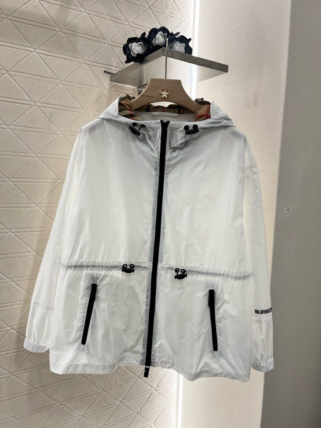 Lightweight Hooded Jacket
