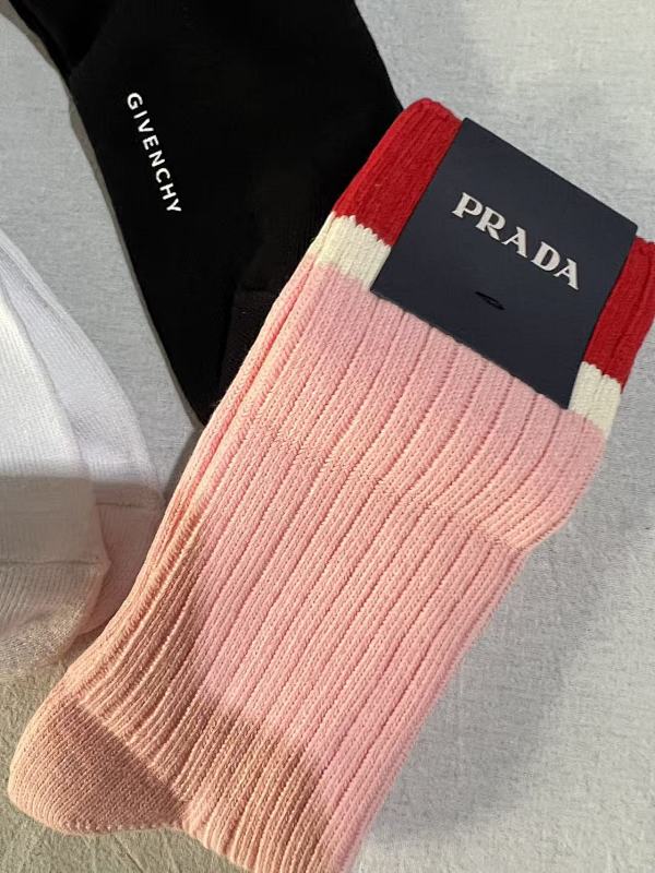 Athletic Striped Crew Socks