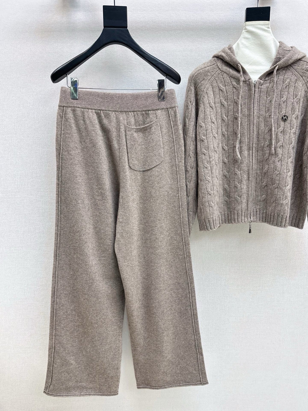 26S Knit Set