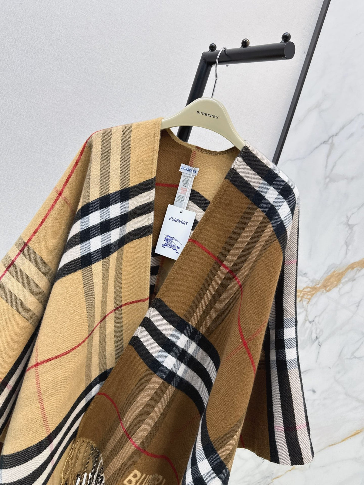 26S Contrast Check Cape