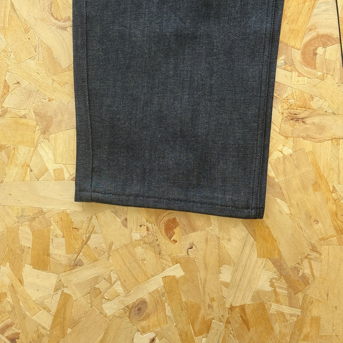 Derschutze Blossom Raw Denim - Dark Wash