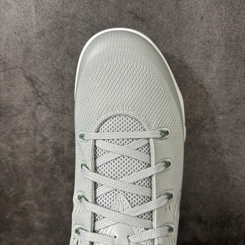Nike Kobe 9 EM - Sage/White-Pure Platinum
