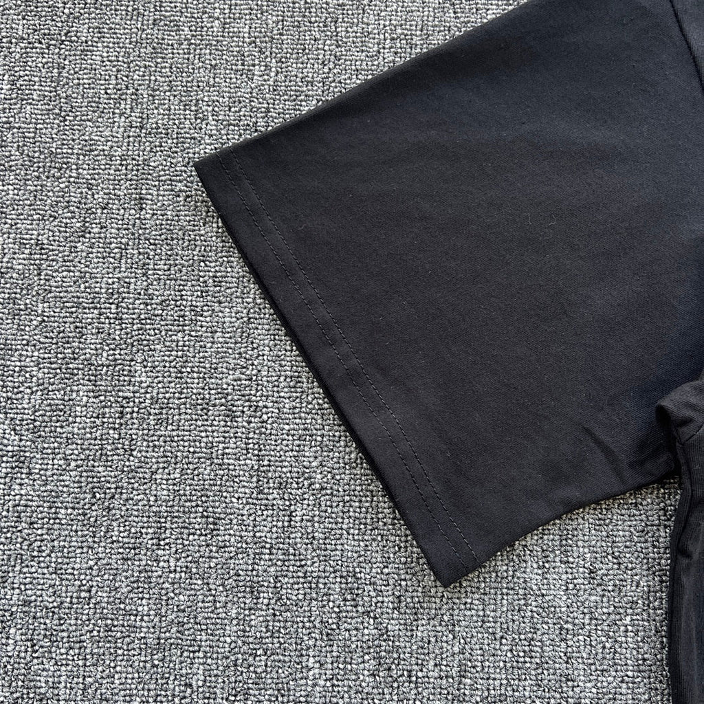 Graphic Tee Black Pink