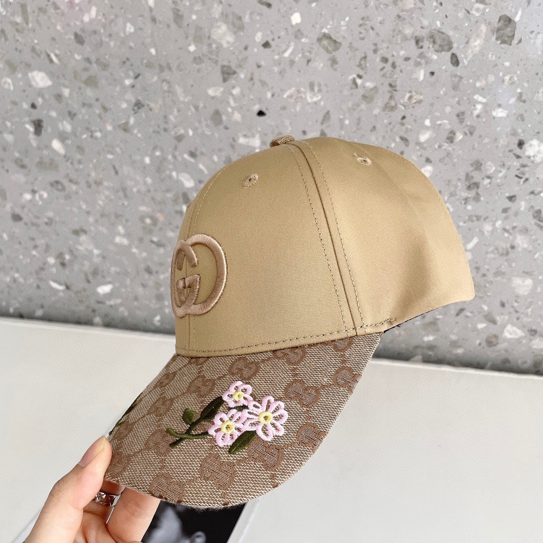 BAKER BOY CAP IN PEANUT BROWN MIX CAMEL BROWN MONOGRAM JACQUARD FABRIC 136302