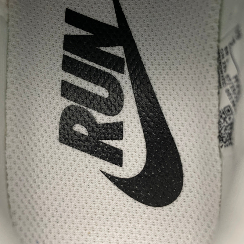 Nike ZoomX Streakfly - White/Black