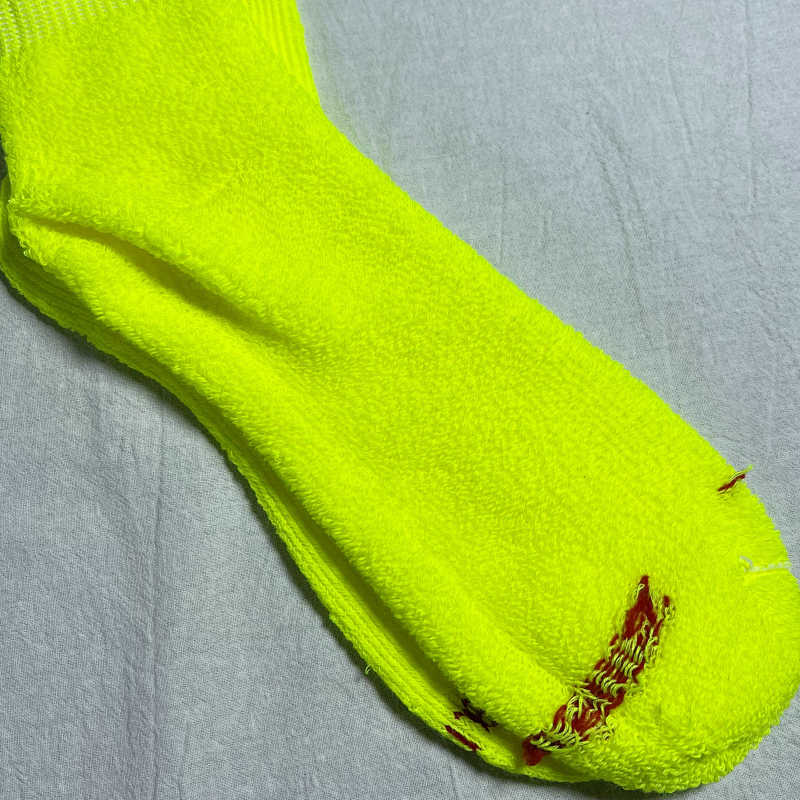 Supreme x Hanes Crew Socks 4-Pack - Neon Yellow/Red/White