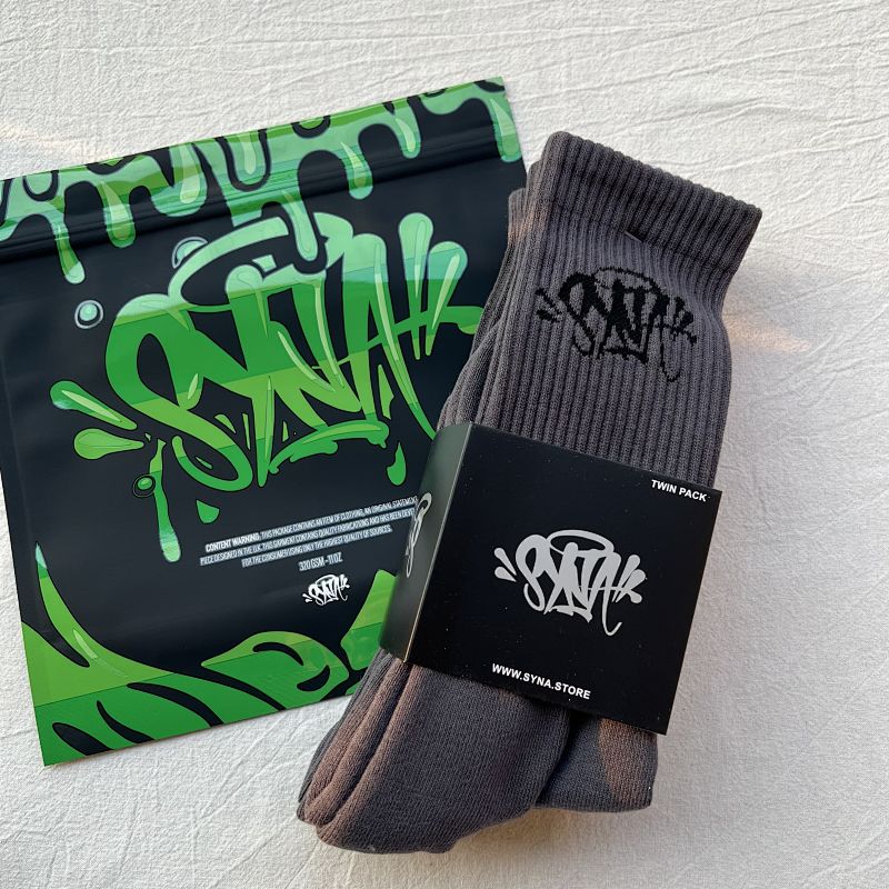 Graffiti Logo Crew Socks Twin Pack