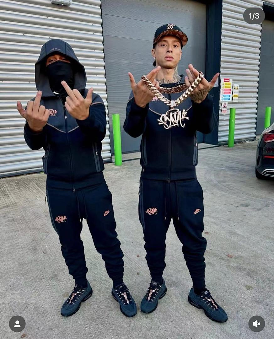 SynaWorld Hoodie 9