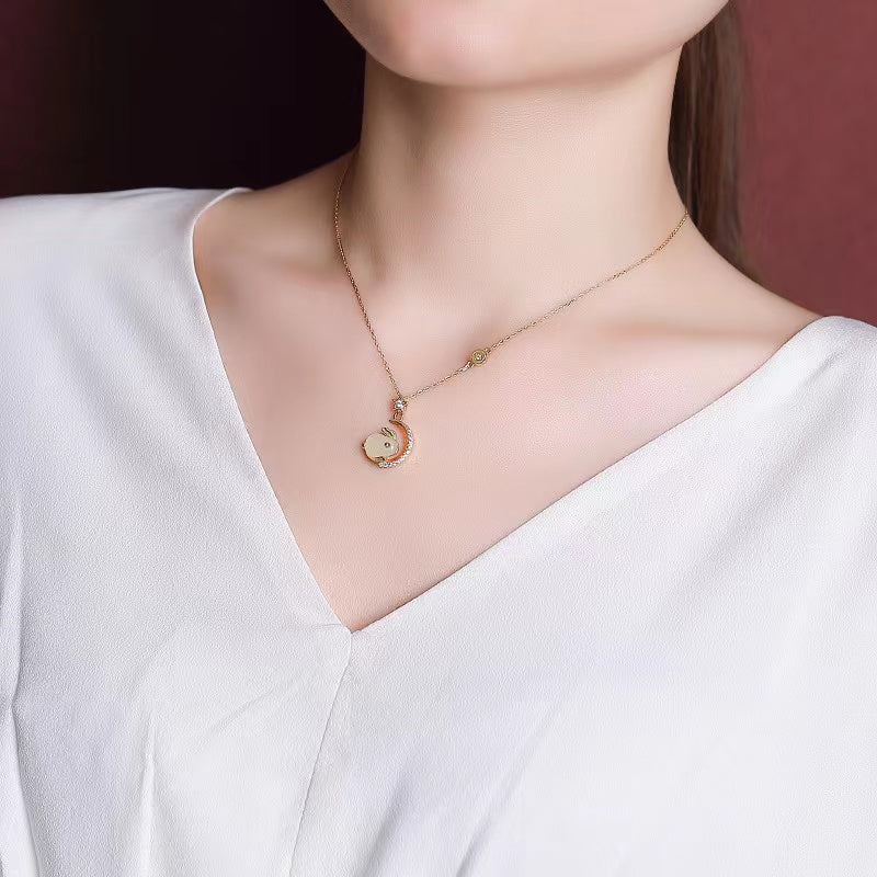 White Jade Rabbit Pendant Necklace-The Jade Rabbit Chasing the Moon