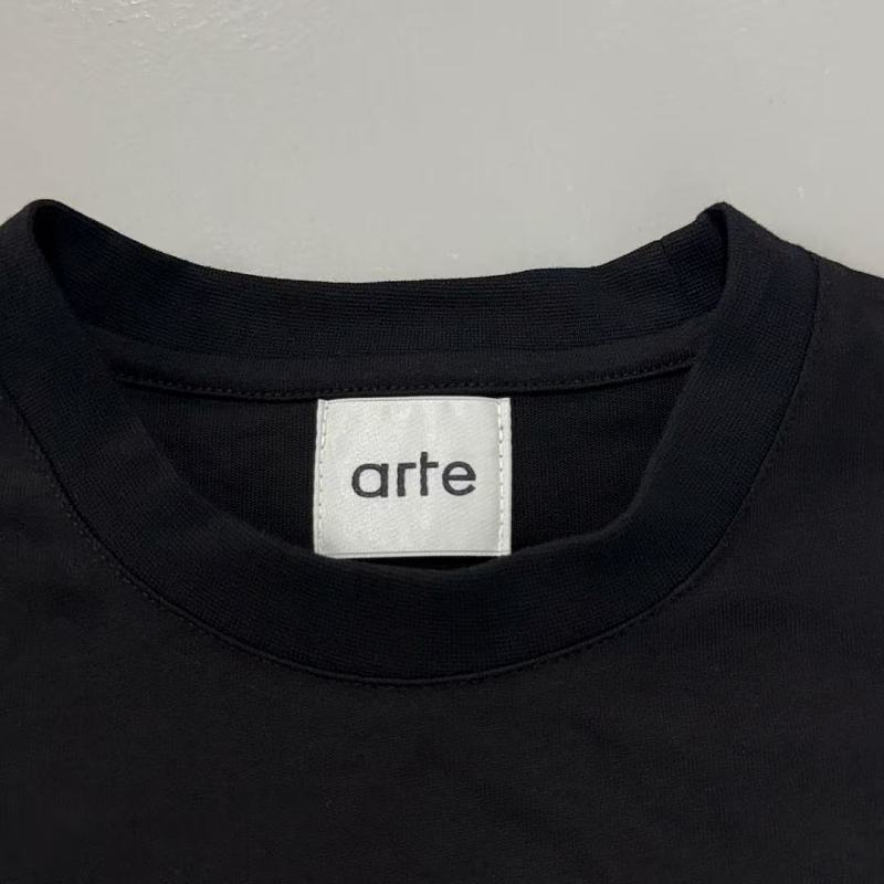 Arte Antwerp Heart Hands T-Shirt - Black/White