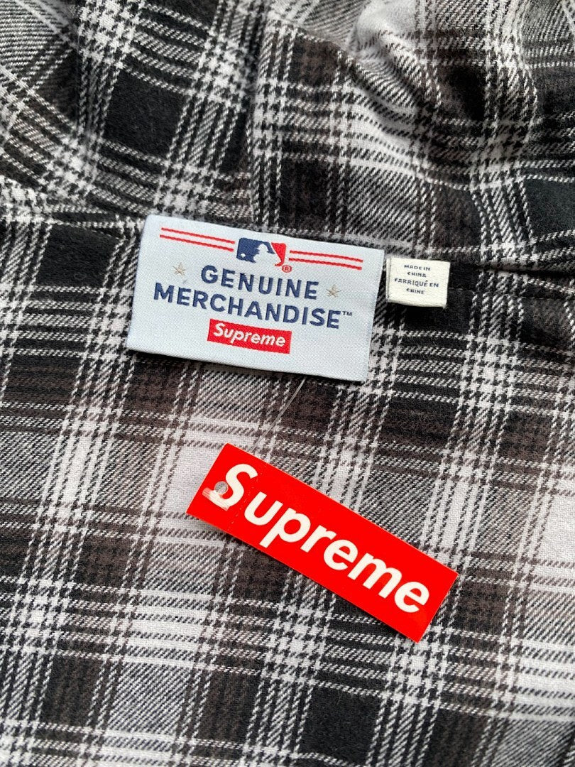 Supreme Hoodie