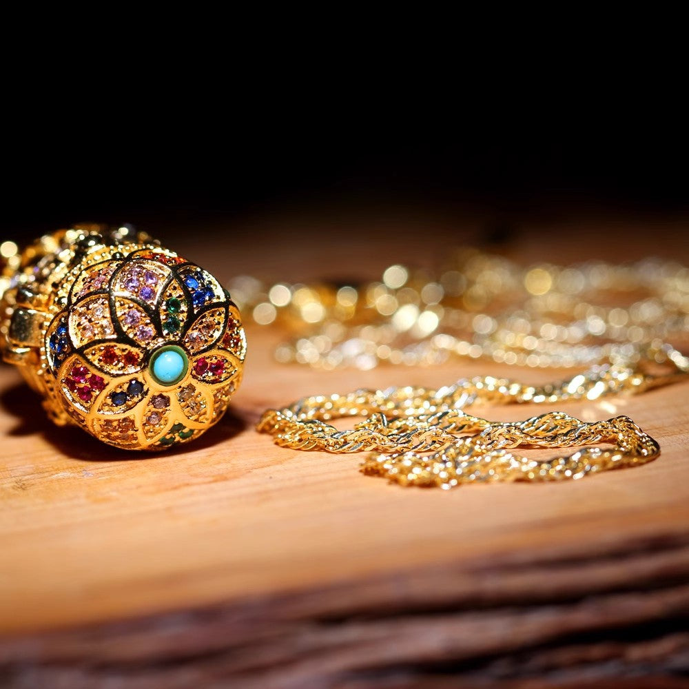 Blooming Divinity: Miniature Liuli Buddha Gau Talisman