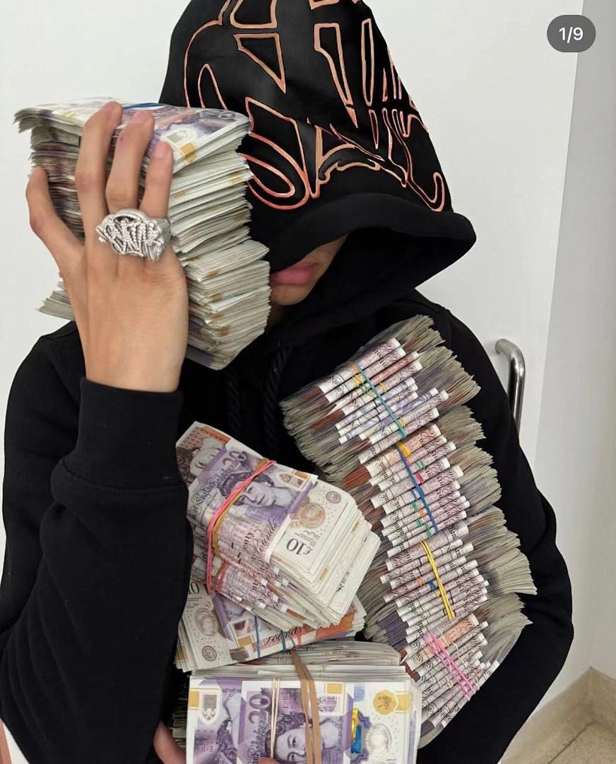 SynaWorld Hoodie 2