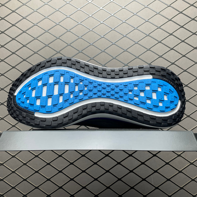 Nike ZoomX Streakfly - White/University Blue