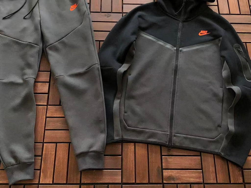 Nike Tech Fleece Tracksuit