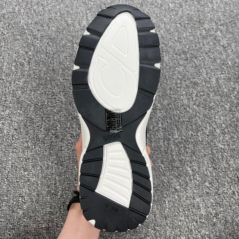 Dior B30 Sneaker — Black White