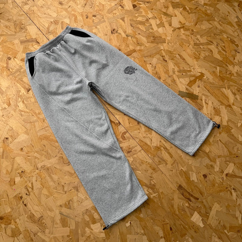 Mertra BIGSTEP JOGGERS - Grey/Black