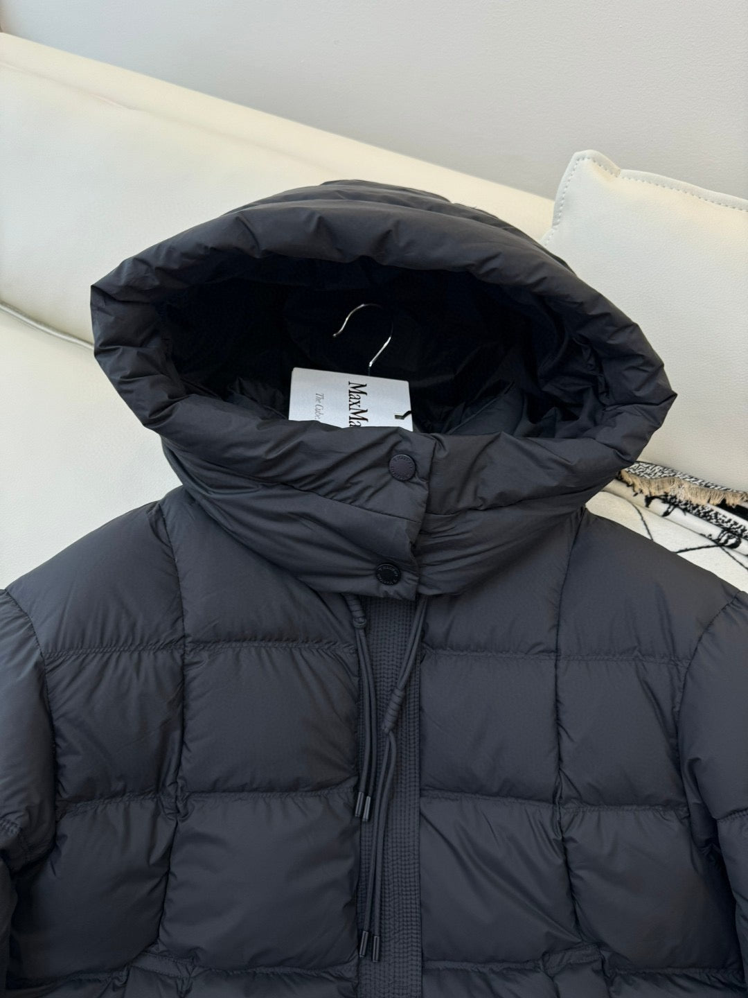 Hooded Down Puffer Jacket