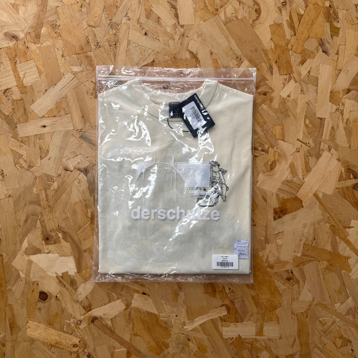 Derschutze Gallery T-Shirt - Cream