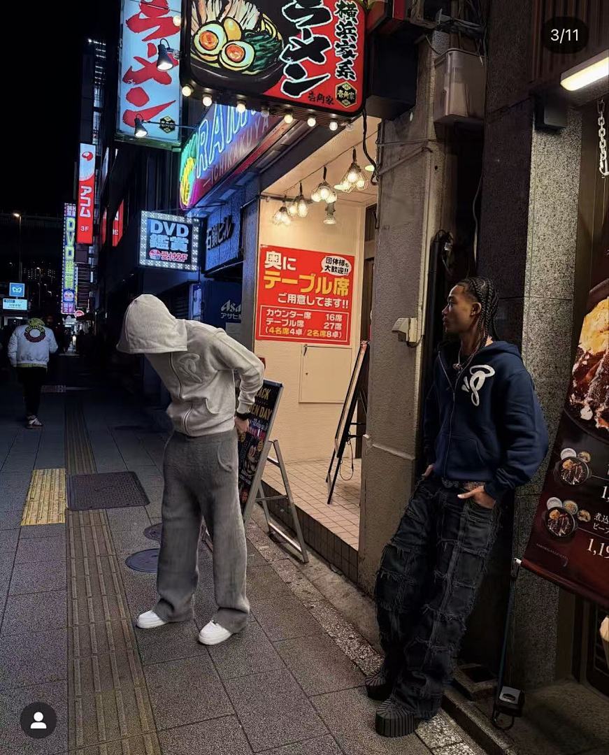 Zip Hoodie White