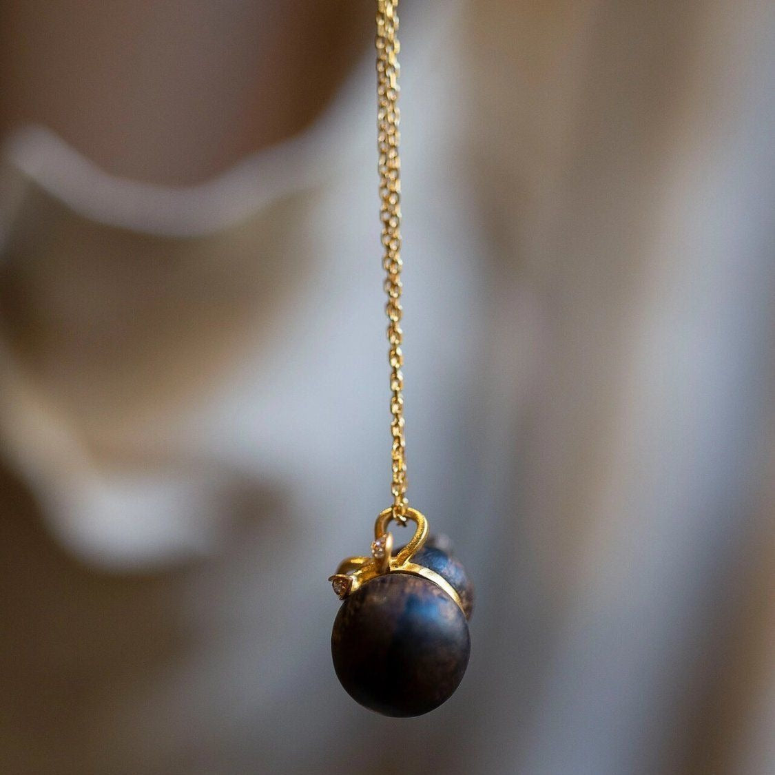 Sandalwood Gourd Pendant Necklace ¨C Blessings of Protection. Fortune & Fulfillment