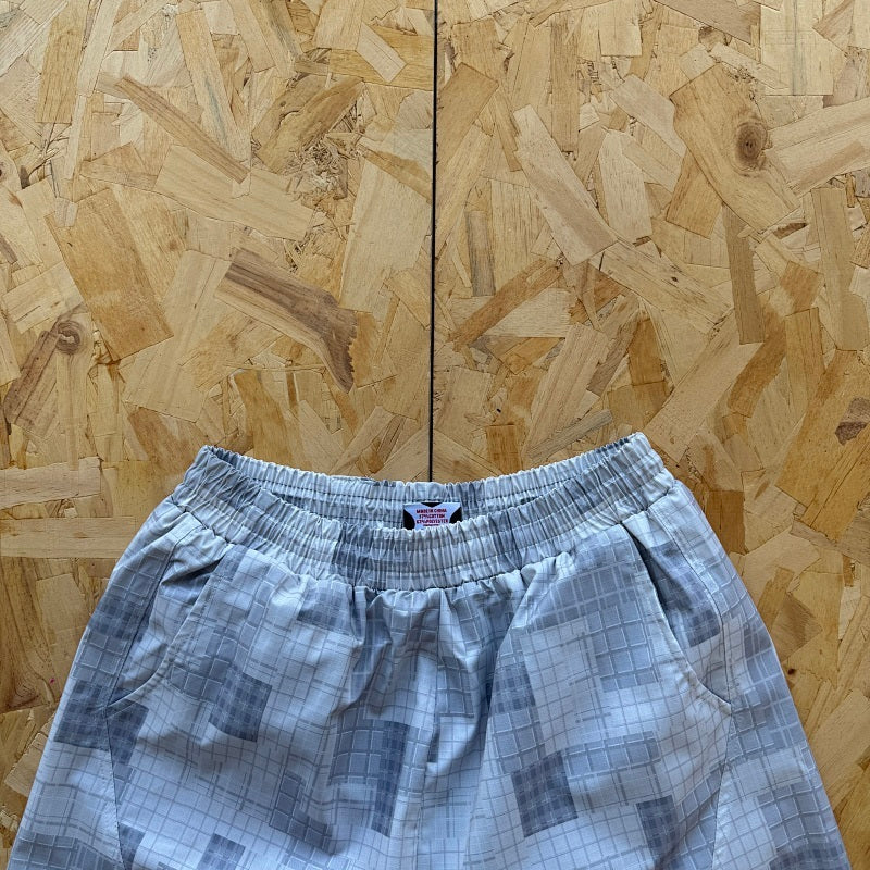 Mertra Patchwork Plaid Short - Grey Camo