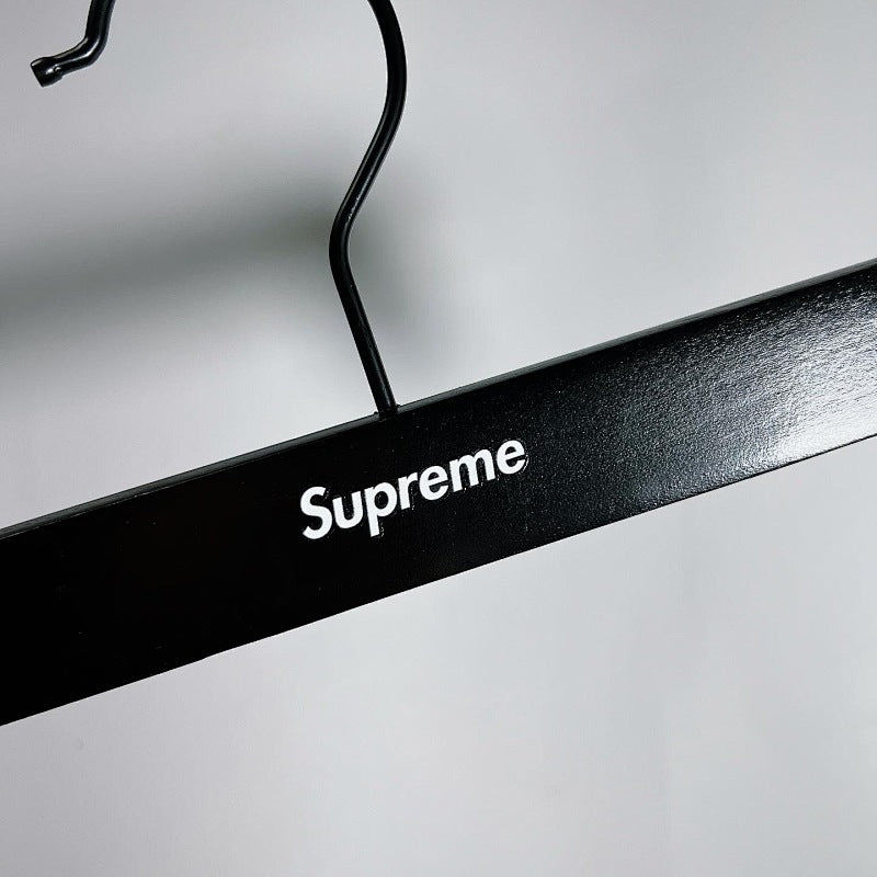 Supreme Hangers - Black/White