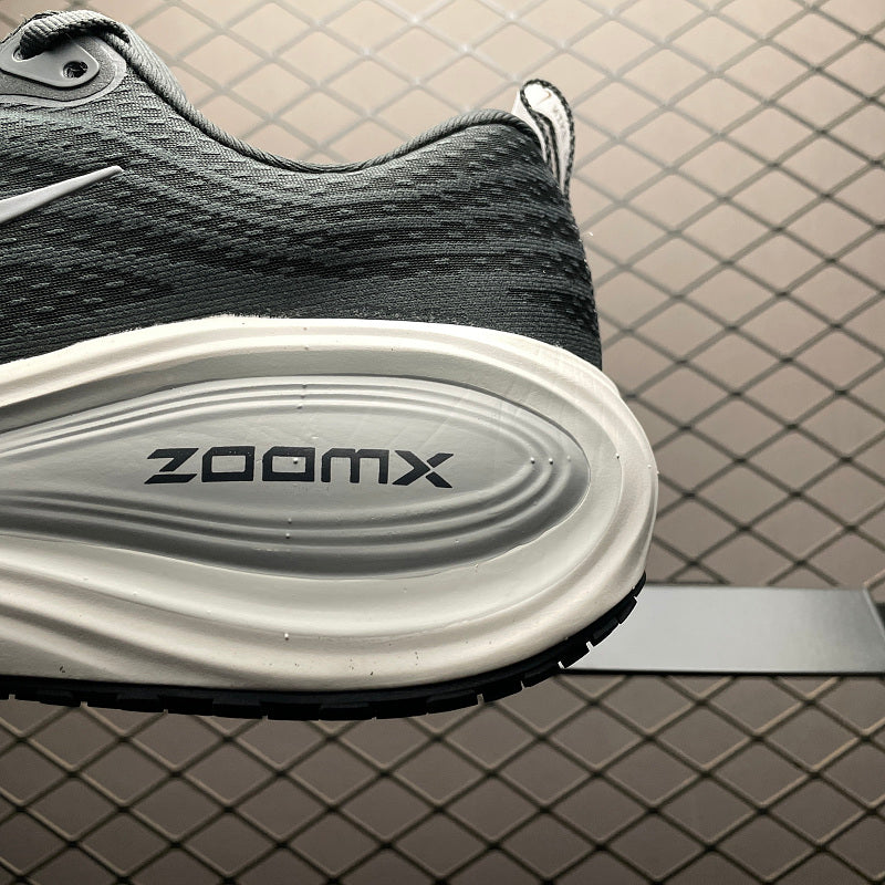 Nike ZoomX Morpho - Grey/White
