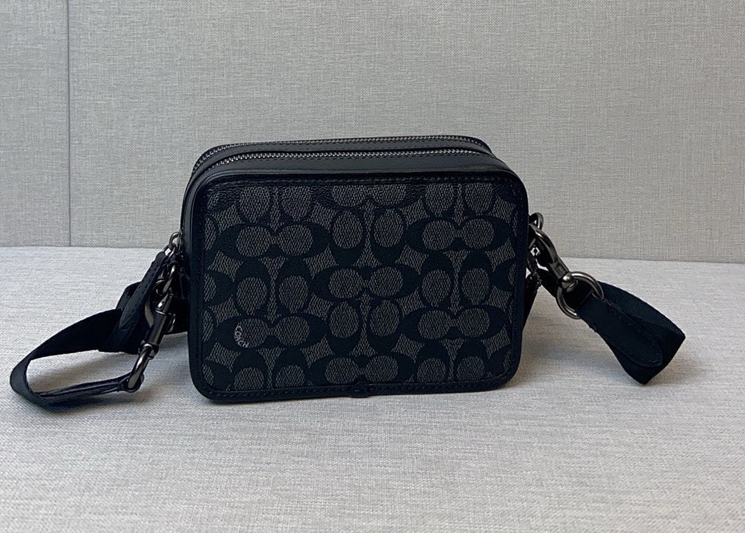 Coach Bag 23