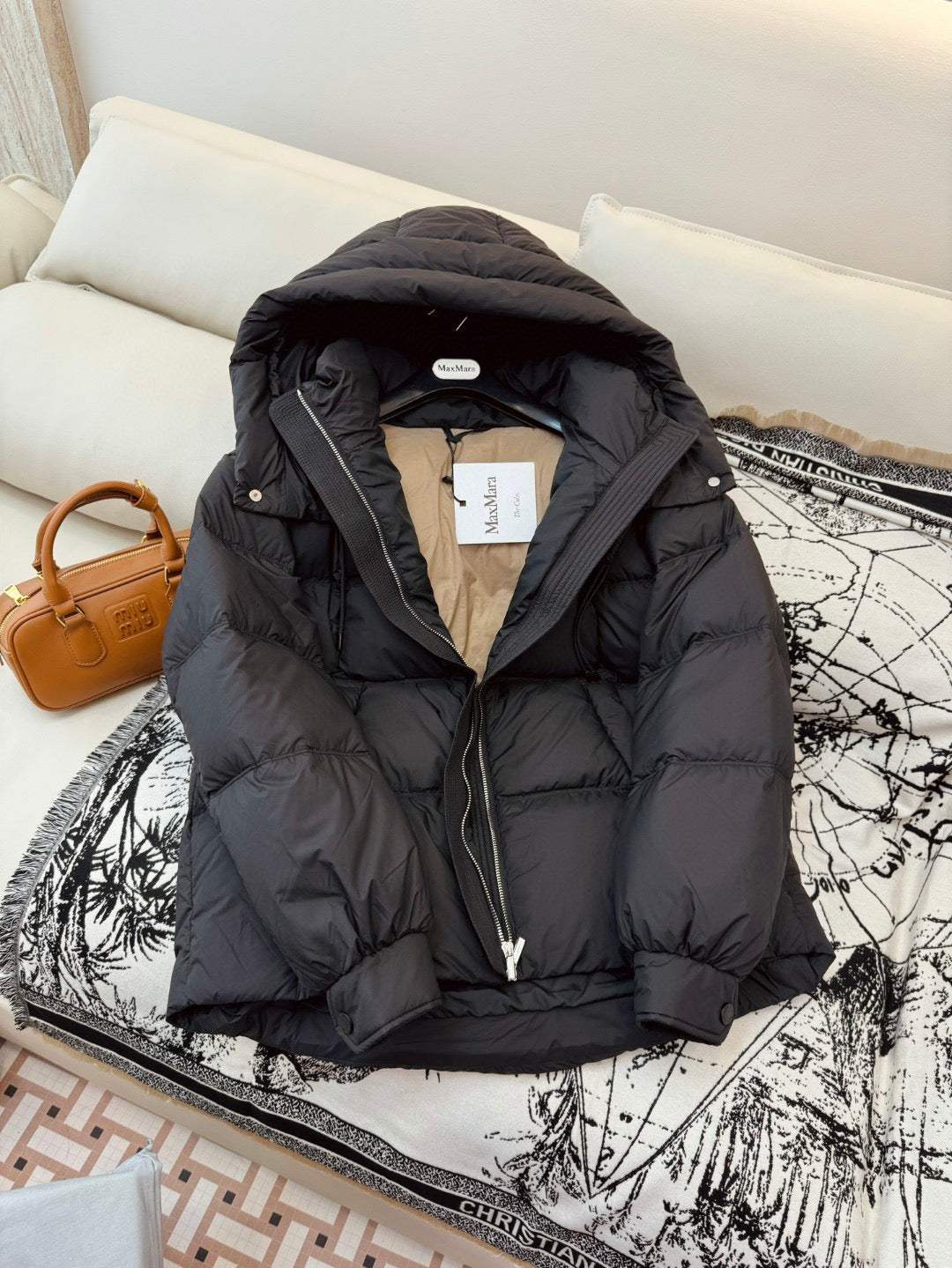 Hooded Down Puffer Jacket
