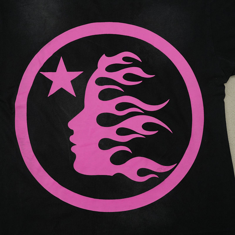 Hellstar Classic T-Shirt (Regular Print)Black/Pink