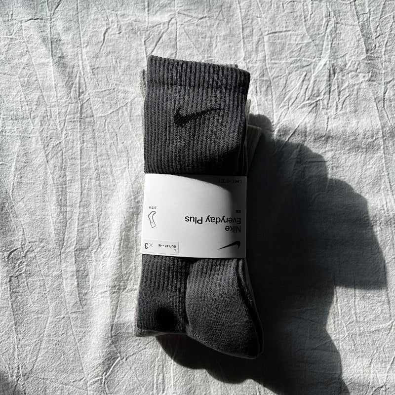 Nike Tie-Dye Crew Socks - Cream/Orange/Gray