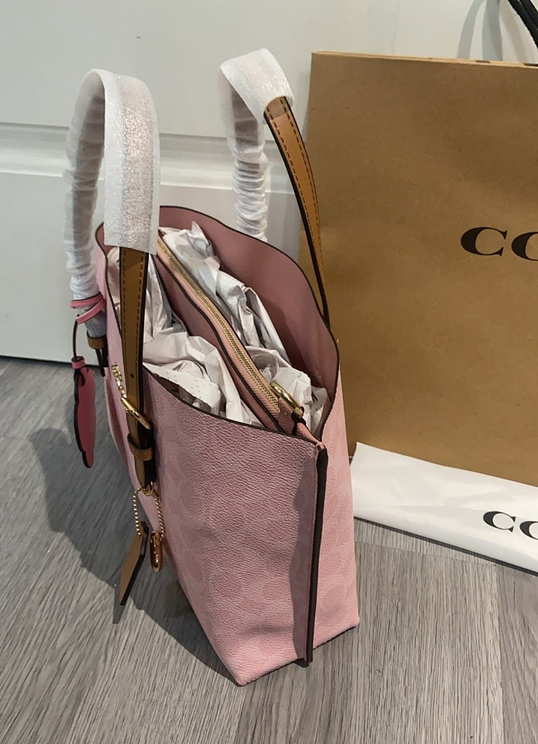 Coach Tote