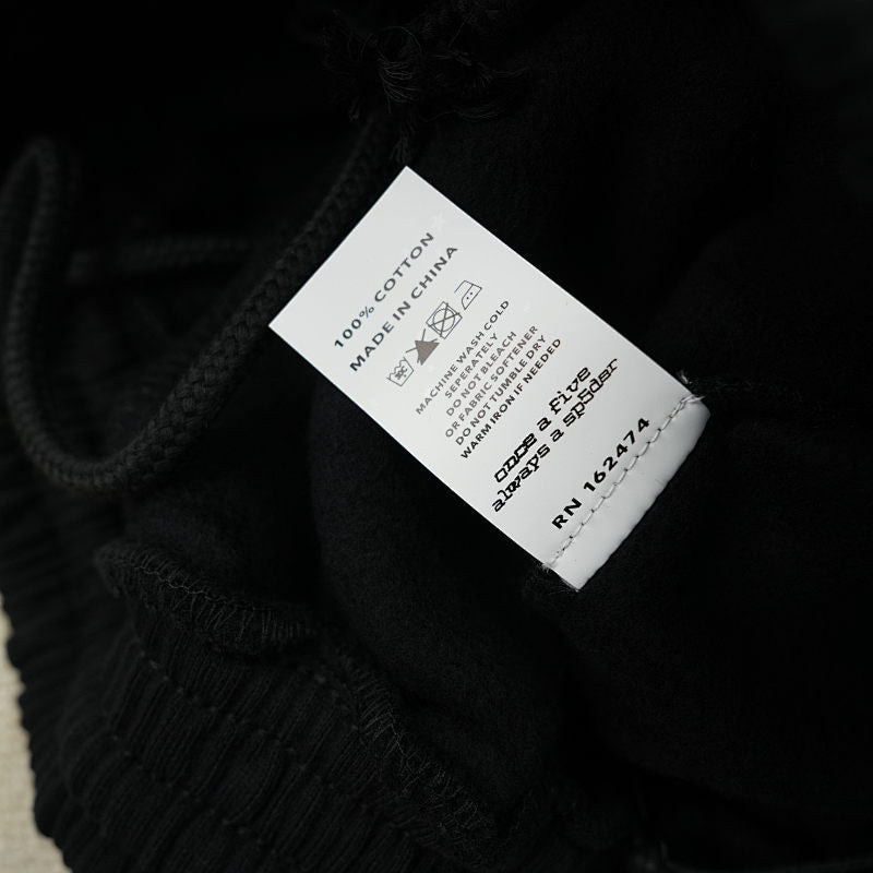 Sp5Der Og Logo Embroidered Sweatshort Black