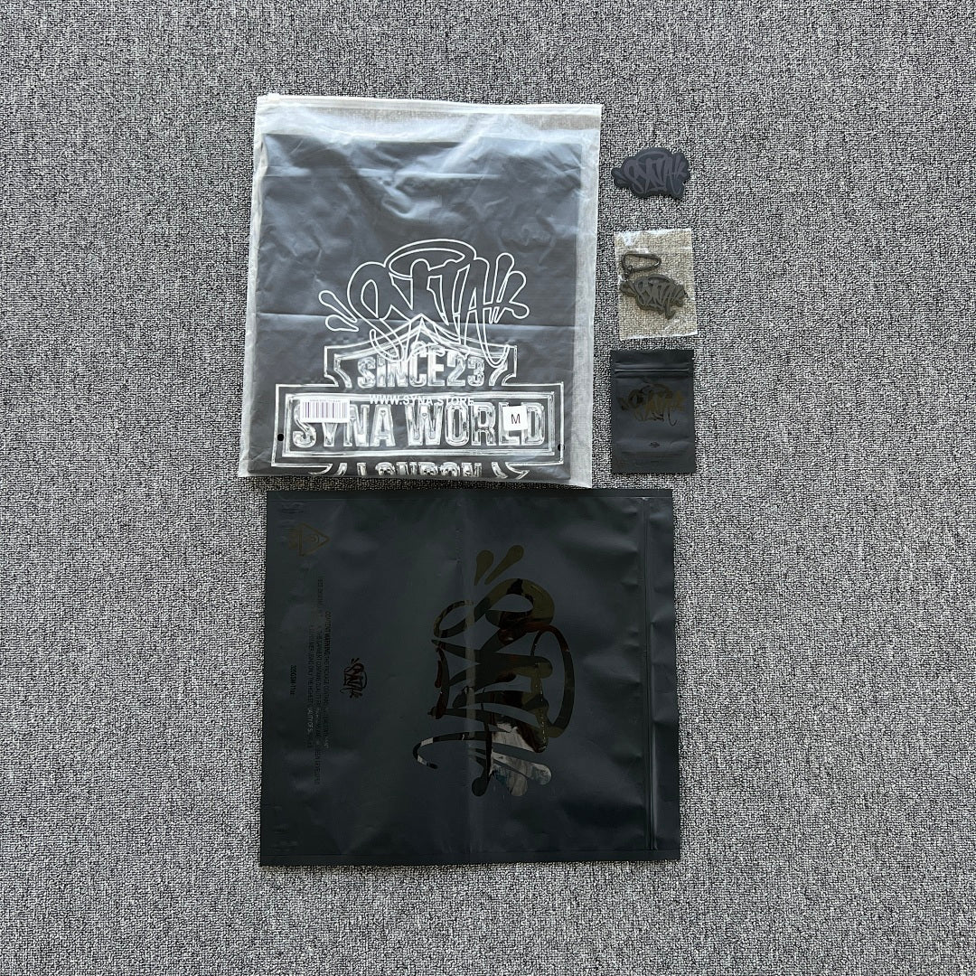 Graphic Tee Chrome