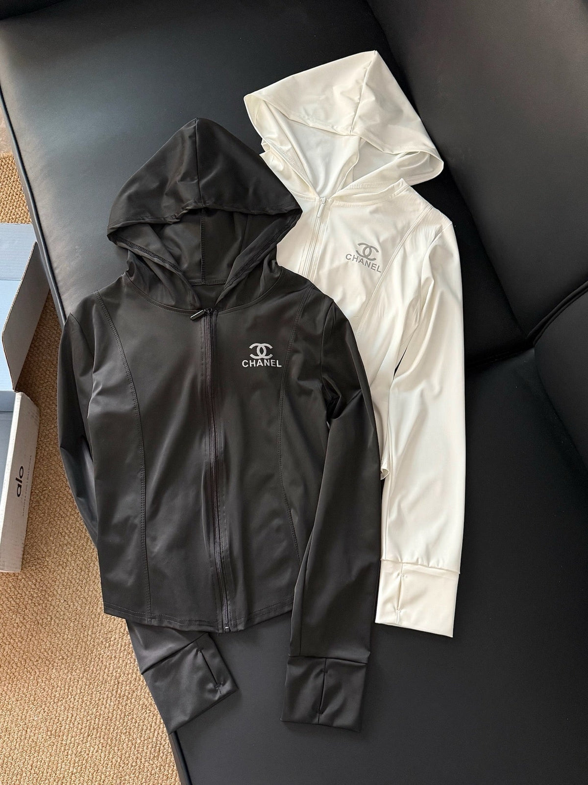 Cropped Hoodie