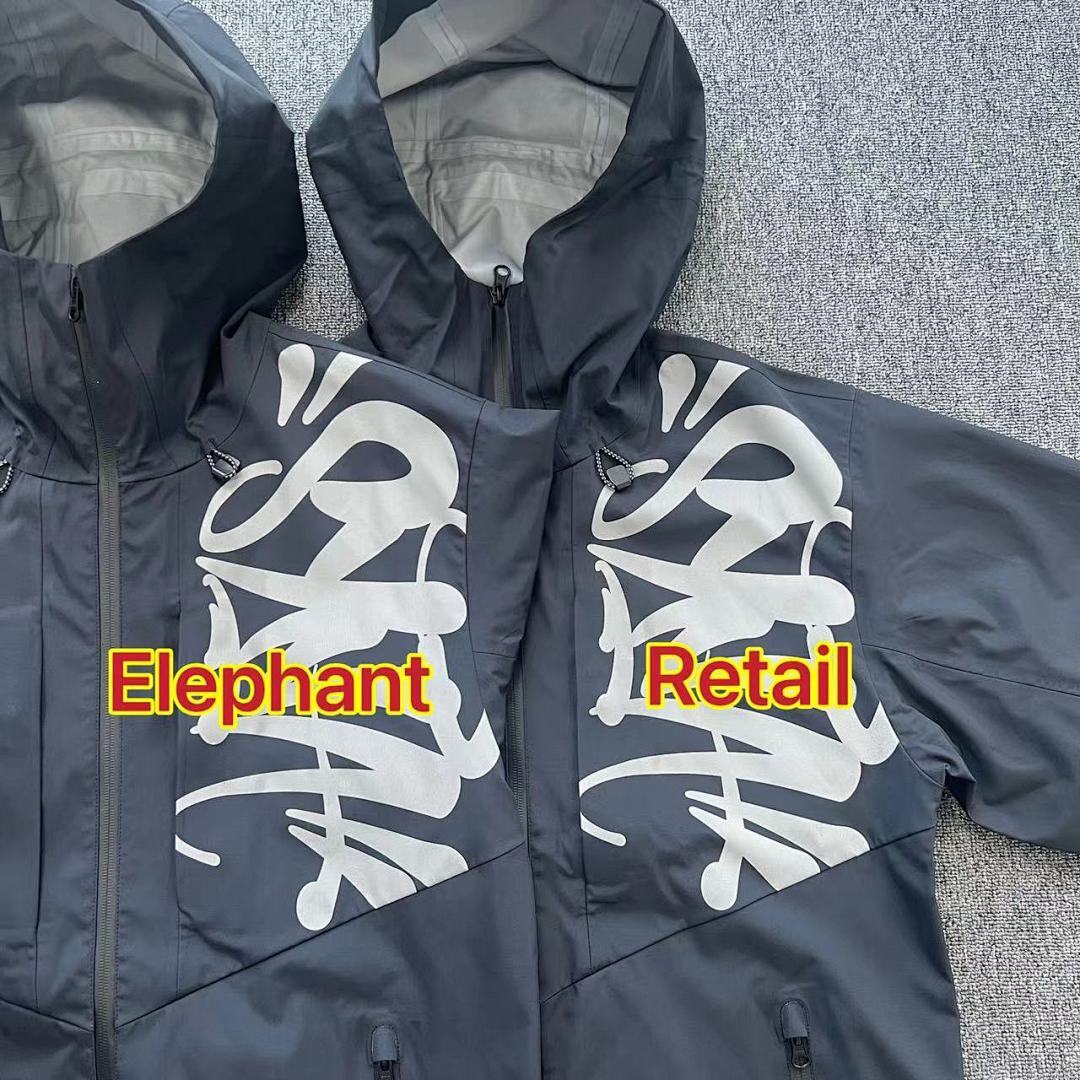 Trek Jacket Black