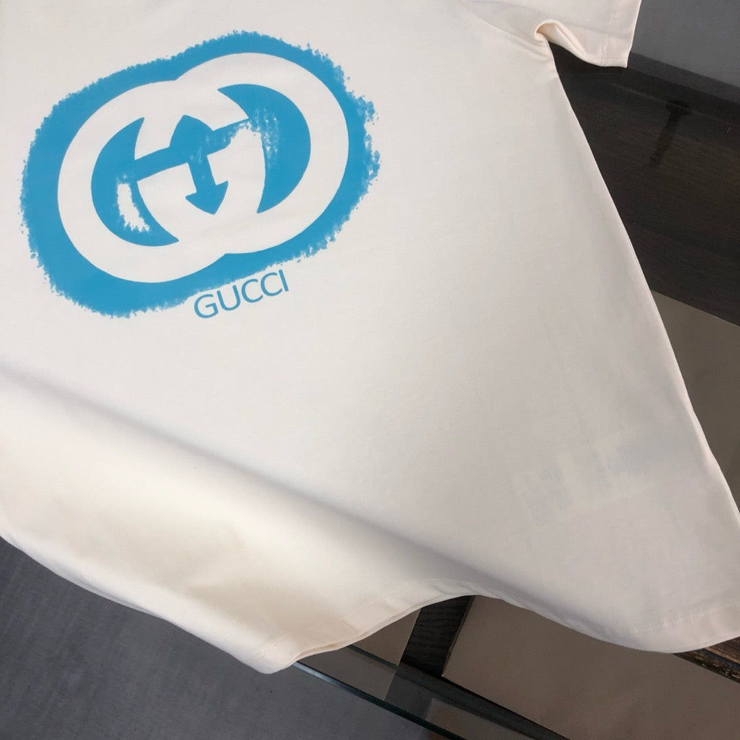 Interlocking G Spray Logo T-Shirt