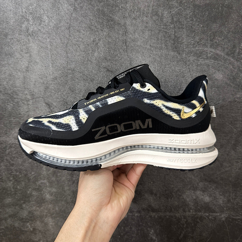 Nike Air Zoom Pegasus Premium - Zebra/Black/Metallic Gold