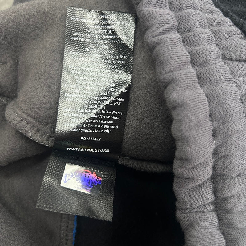 Syna-World Shorts - GreyBlack