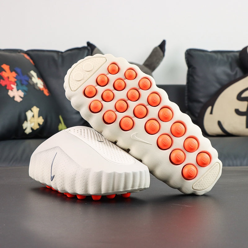 Nike ZoomX Morpho Slide - Light Bone/Red
