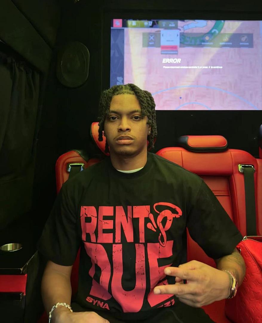 SynaWorld X Tee