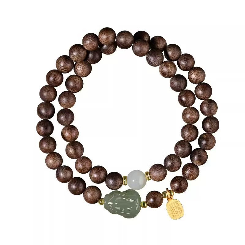 Green Jade Pixiu Sandalwood Bracelet-Traditional Prosperity Symbol