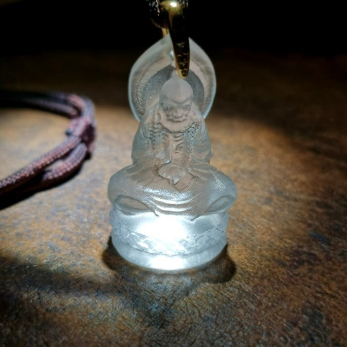 The Zen Pioneer Handcrafted Liuli Meditative Bodhidharma Amulet