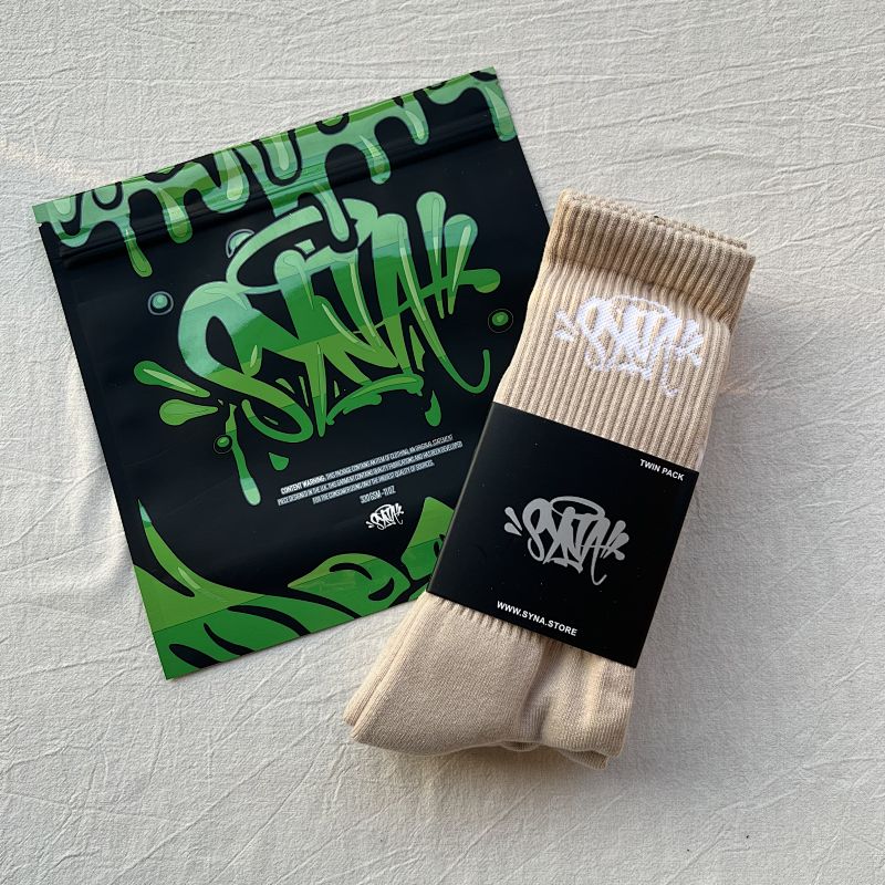 Crew Socks Twin Pack with Graffiti Packaging
